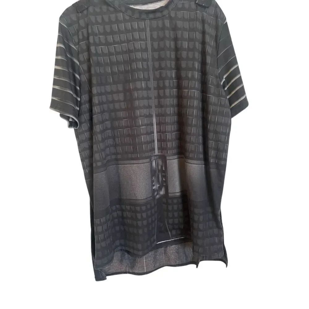Star Wars Men's Black Disney Cruise Lines Detachable Cape Darth Vader T-Shirt XL